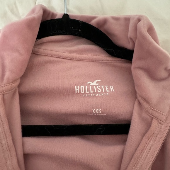 Rarely worn pink velvet tracksuit - Picture 3 of 4